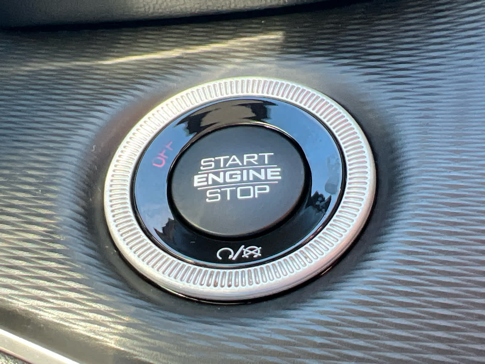 2023 Jeep Grand Cherokee Laredo - Photo 23