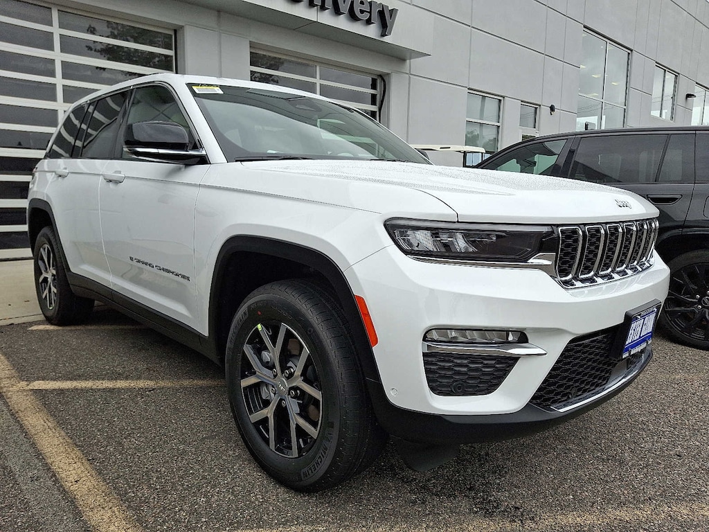 New 2025 Jeep Grand Cherokee Limited Sport Utility