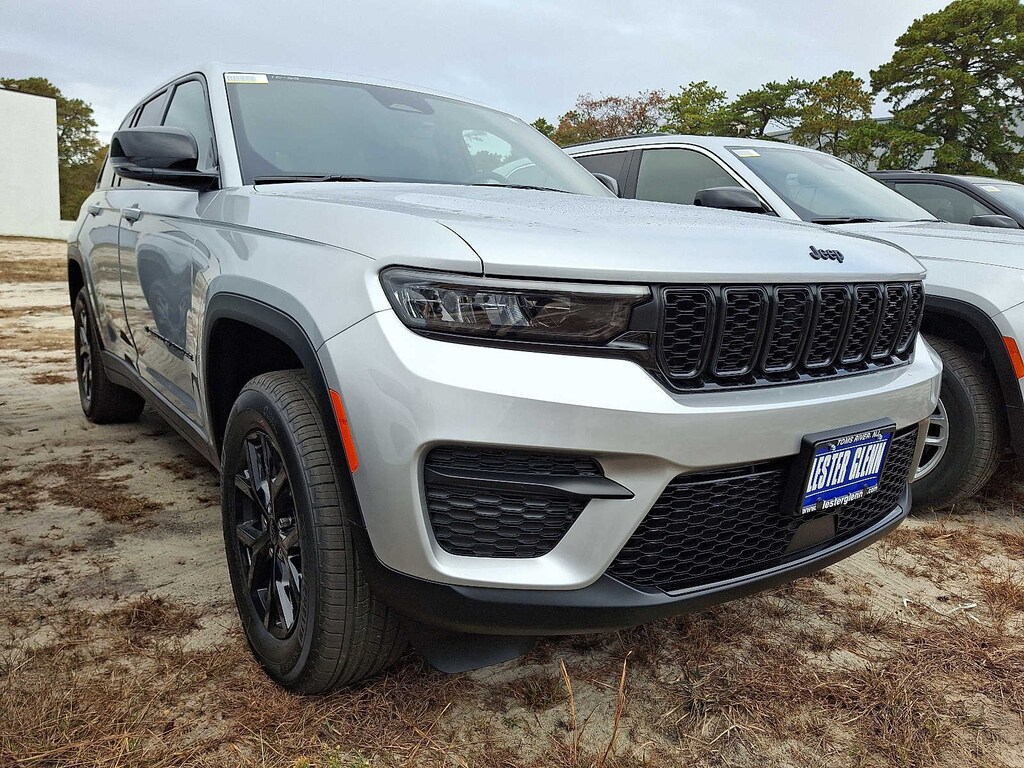 New 2025 Jeep Grand Cherokee Altitude X Sport Utility