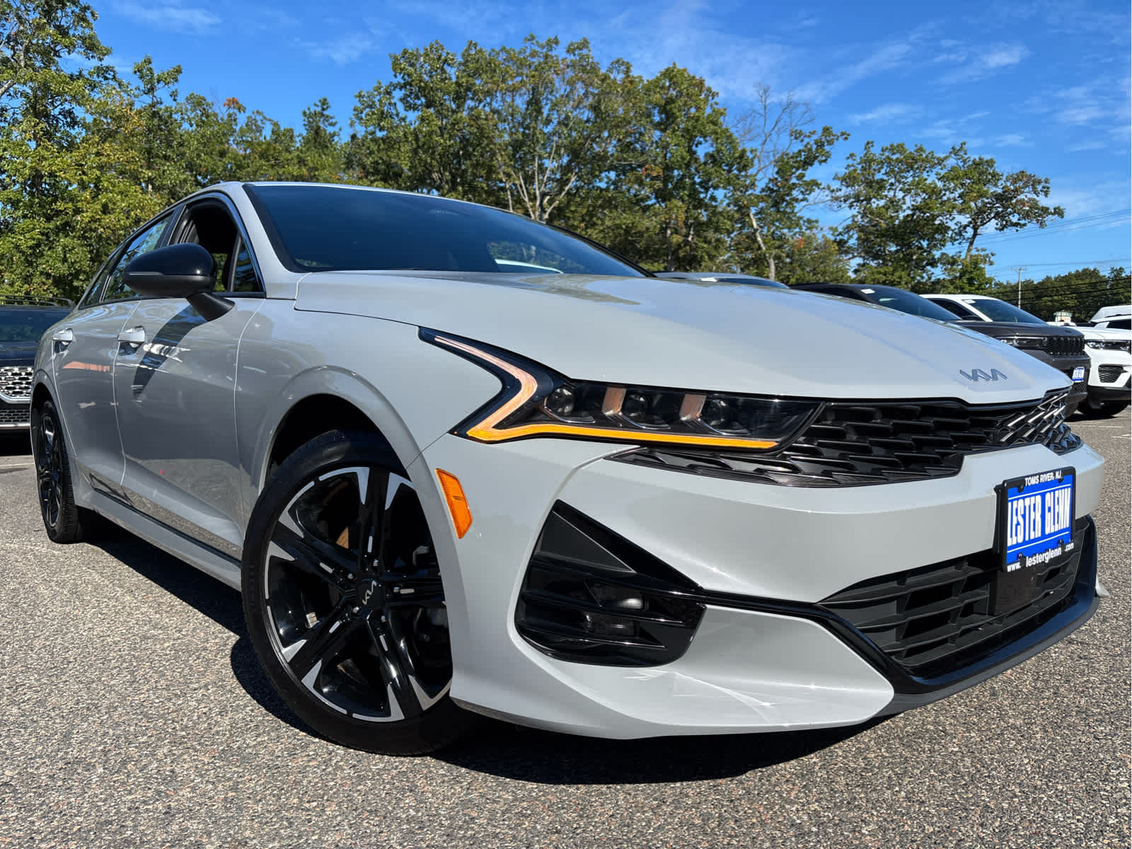 2024 Kia K5 GT-Line photo 2