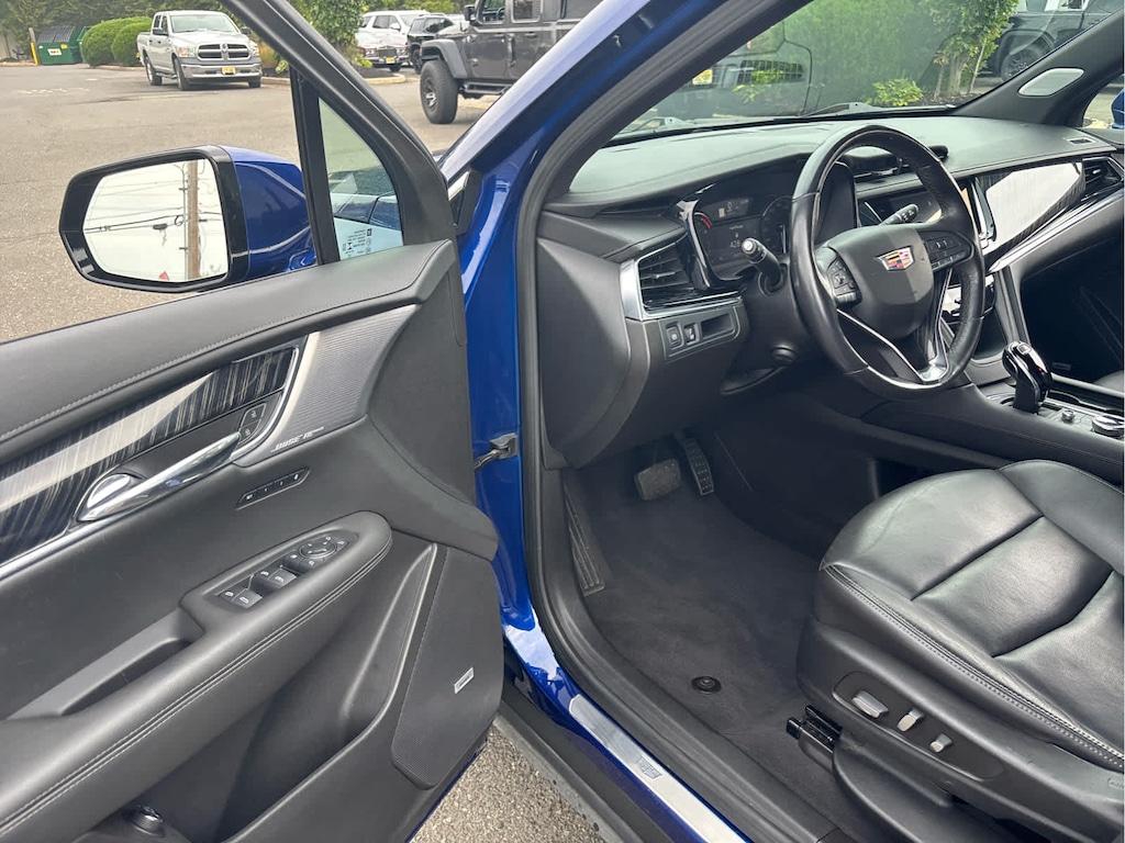 Used 2023 CADILLAC XT6 AWD Premium Luxury SUV