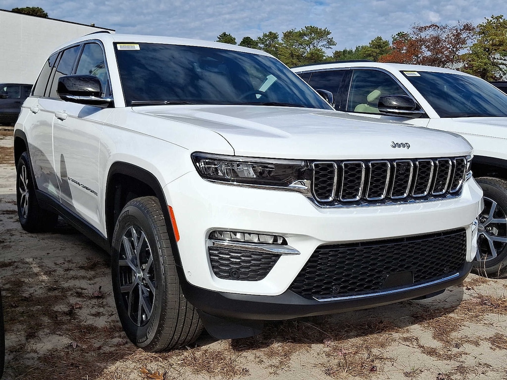New 2025 Jeep Grand Cherokee Limited Sport Utility