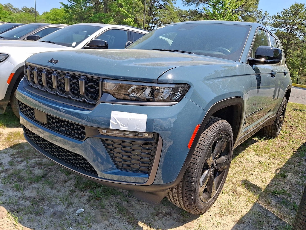 New 2026 Jeep Grand Cherokee Limited Sport Utility