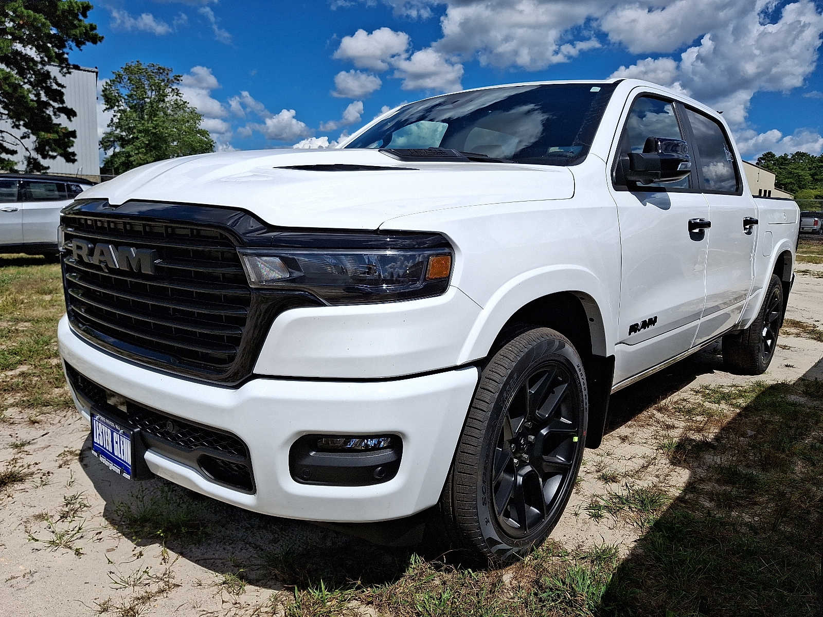 2026 Ram 1500 Laramie photo 3