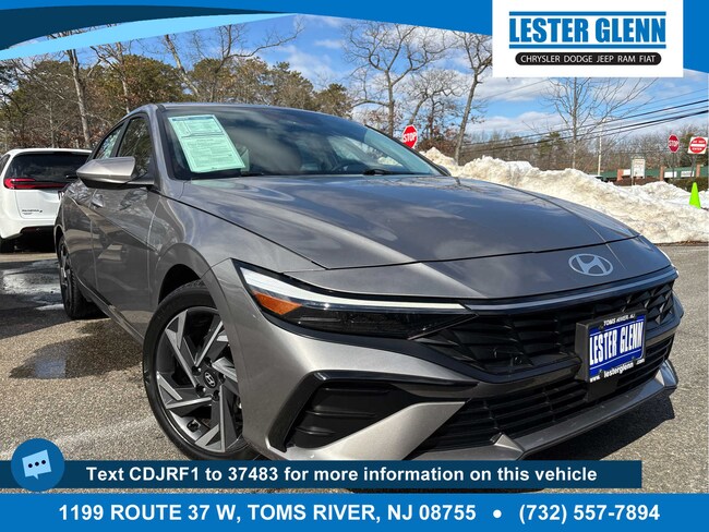 2024 Hyundai Elantra SEL Sedan