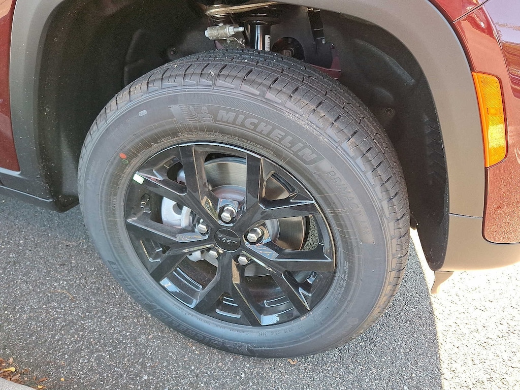 New 2025 Jeep Grand Cherokee ALTITUDE X 4X4 Sport Utility