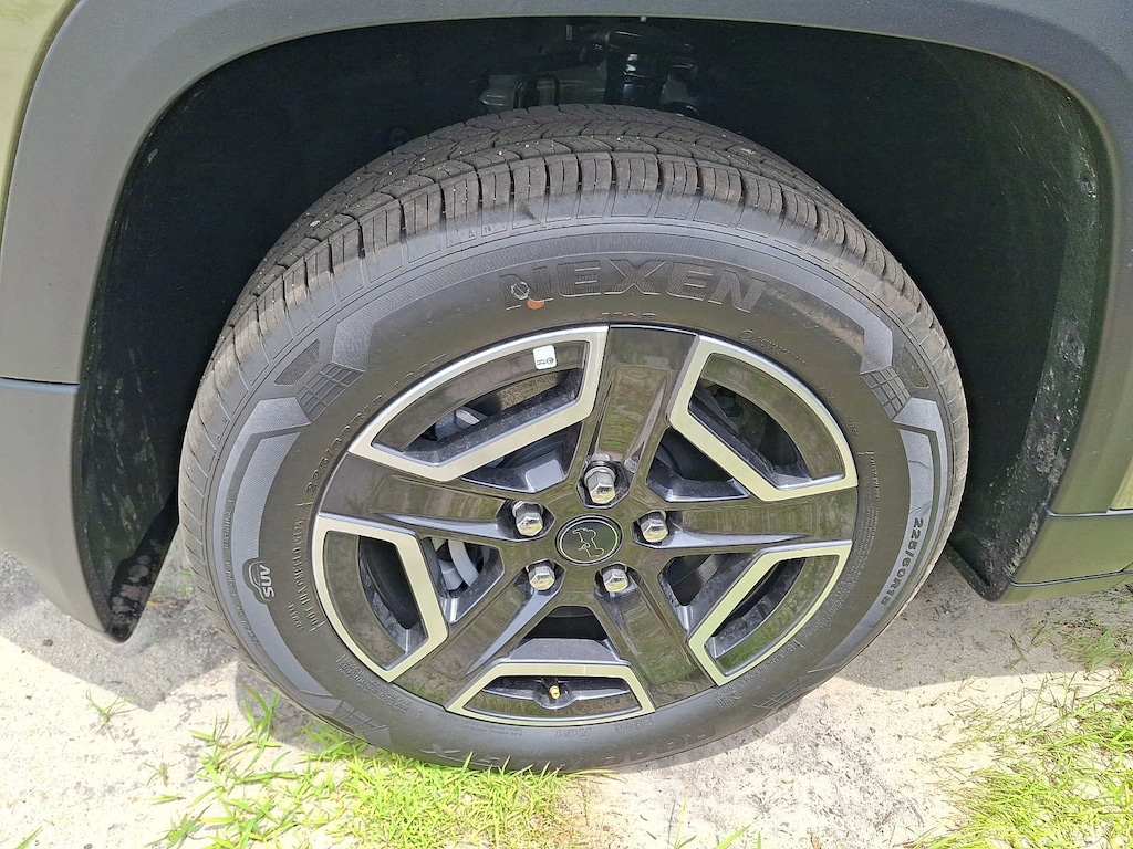 New 2026 Jeep Cherokee Limited Sport Utility