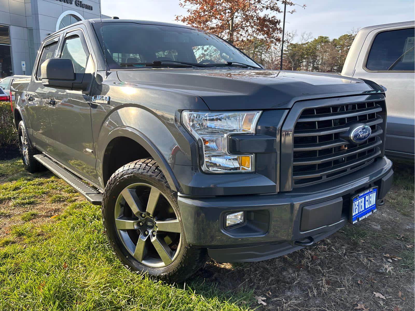 2016 Ford F-150 XLT photo 2