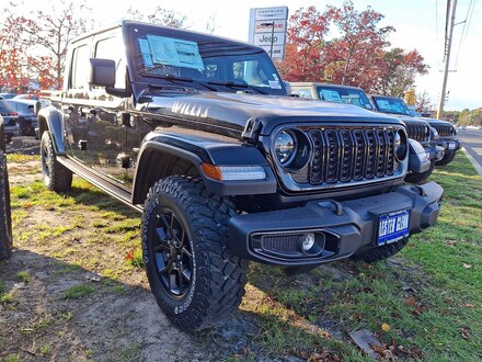 2026 Jeep Gladiator Willys Pickup