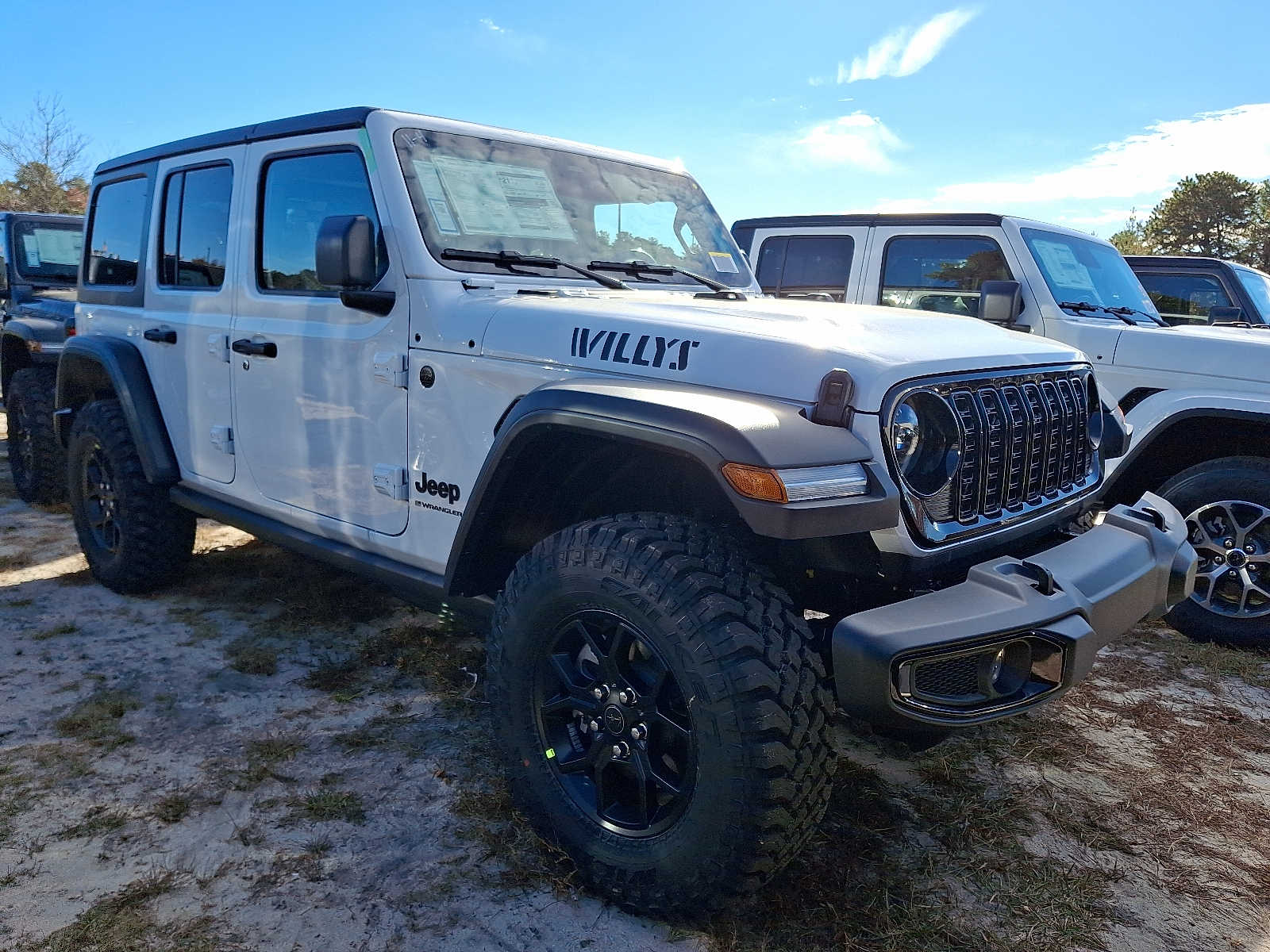 2026 Jeep Wrangler 4-Door Willys's photo