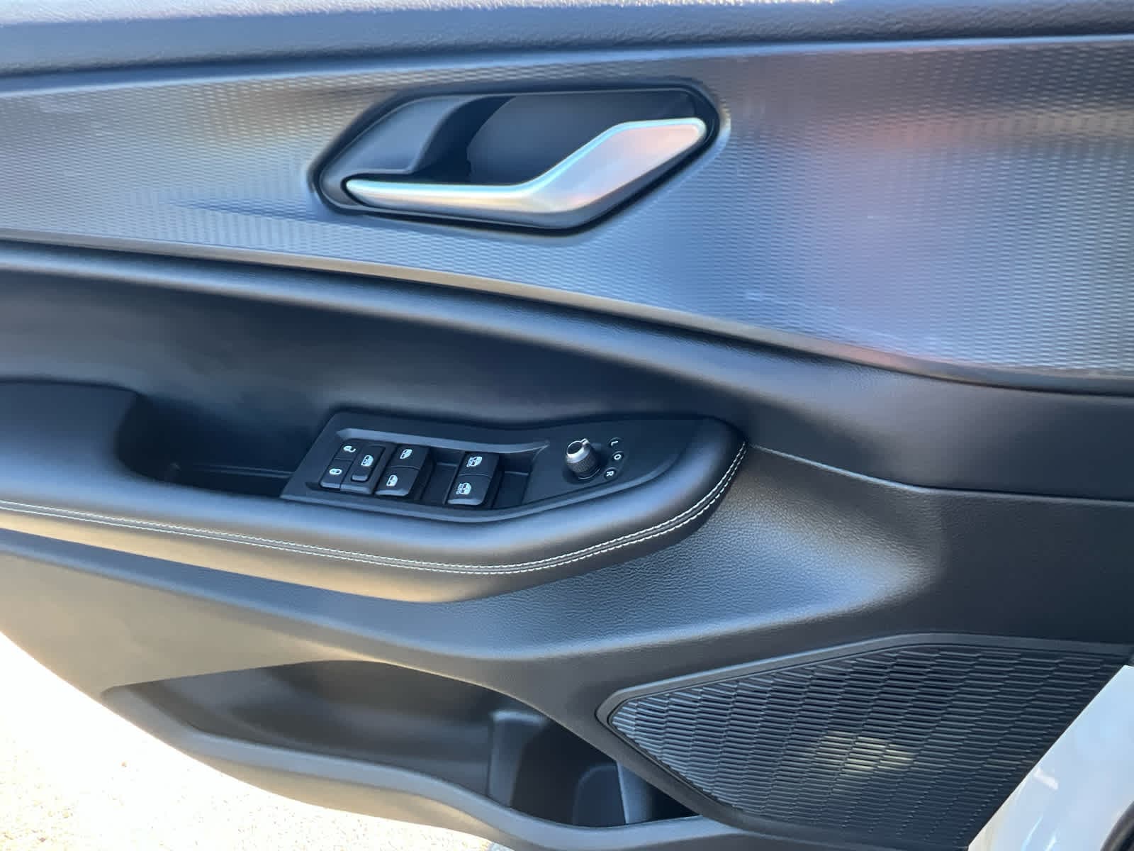 2023 Jeep Grand Cherokee Laredo - Photo 24