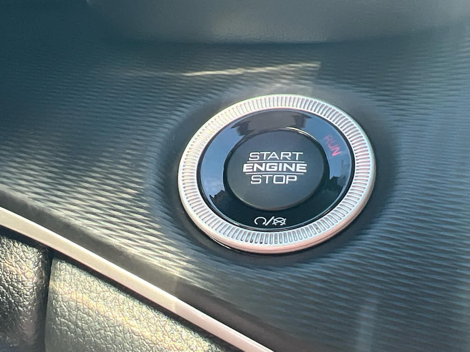 2023 Jeep Grand Cherokee Laredo - Photo 22
