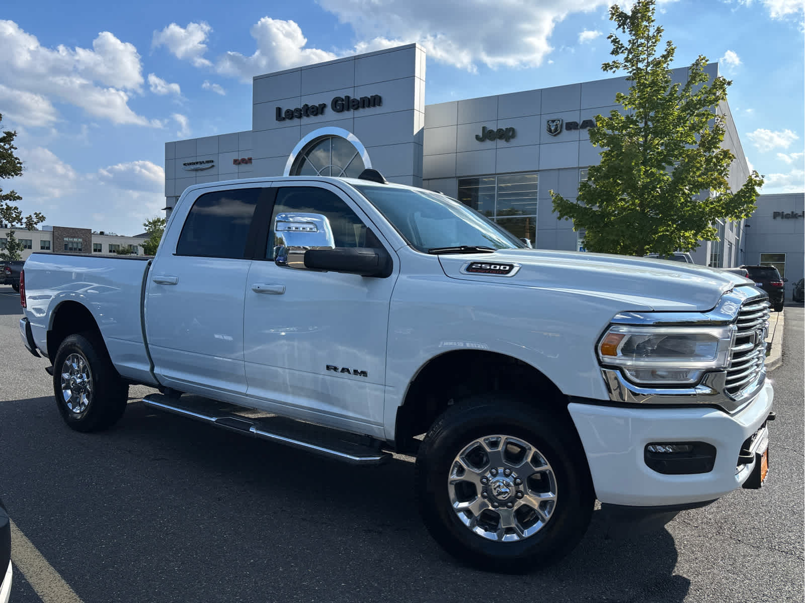 2024 Ram 2500 Laramie photo 2