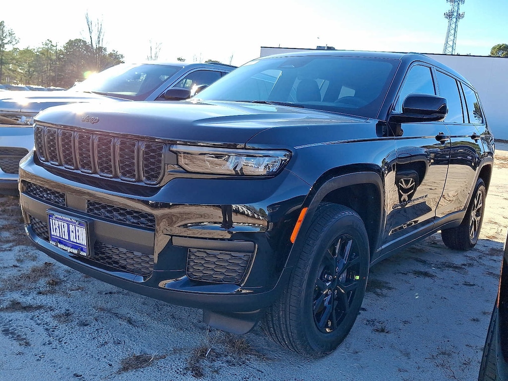 New 2025 Jeep Grand Cherokee L Altitude X Sport Utility