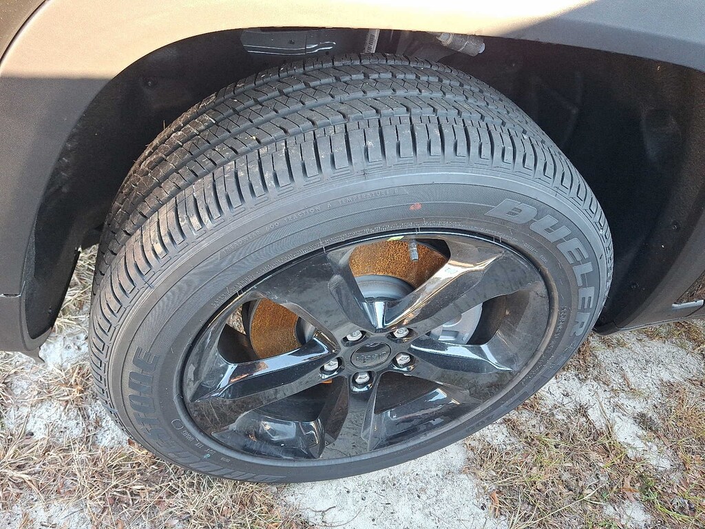 New 2025 Jeep Grand Cherokee L Altitude X Sport Utility