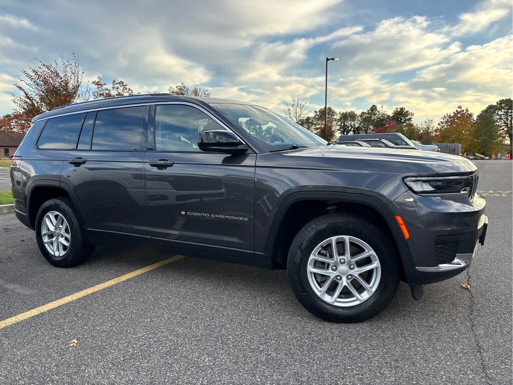 Certified 2023 Jeep Grand Cherokee L Laredo SUV