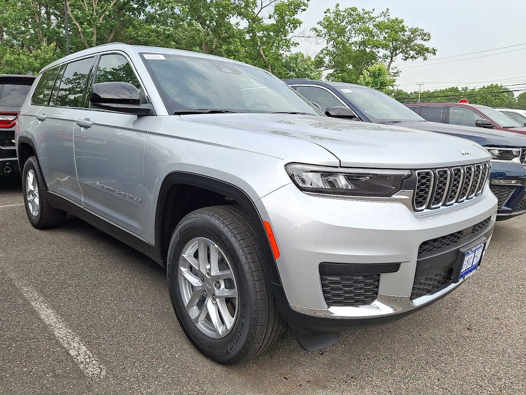 New 2026 Jeep Grand Cherokee L Laredo X Sport Utility