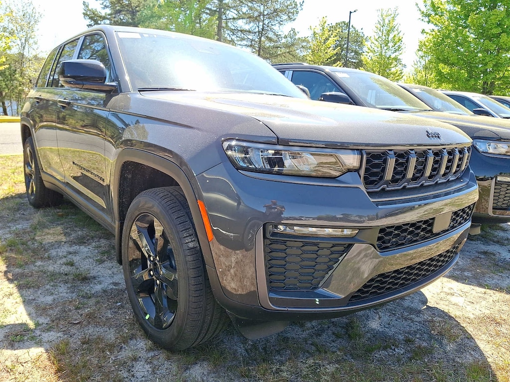 New 2026 Jeep Grand Cherokee Limited Sport Utility
