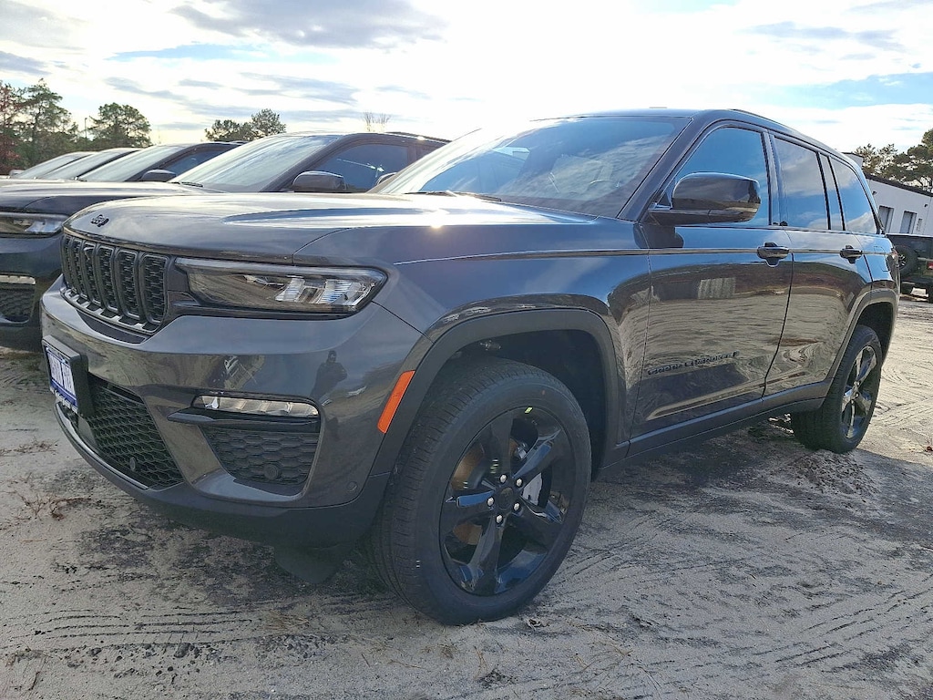 New 2025 Jeep Grand Cherokee Limited Sport Utility