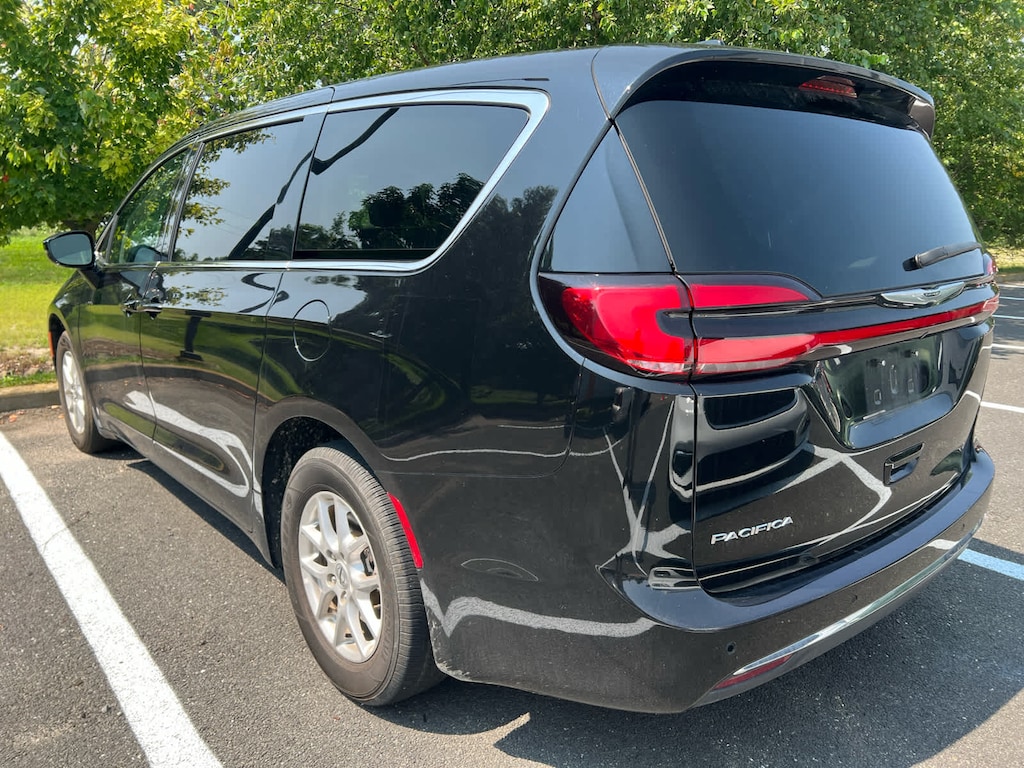 Certified 2024 Chrysler Pacifica Touring L Van Passenger Van