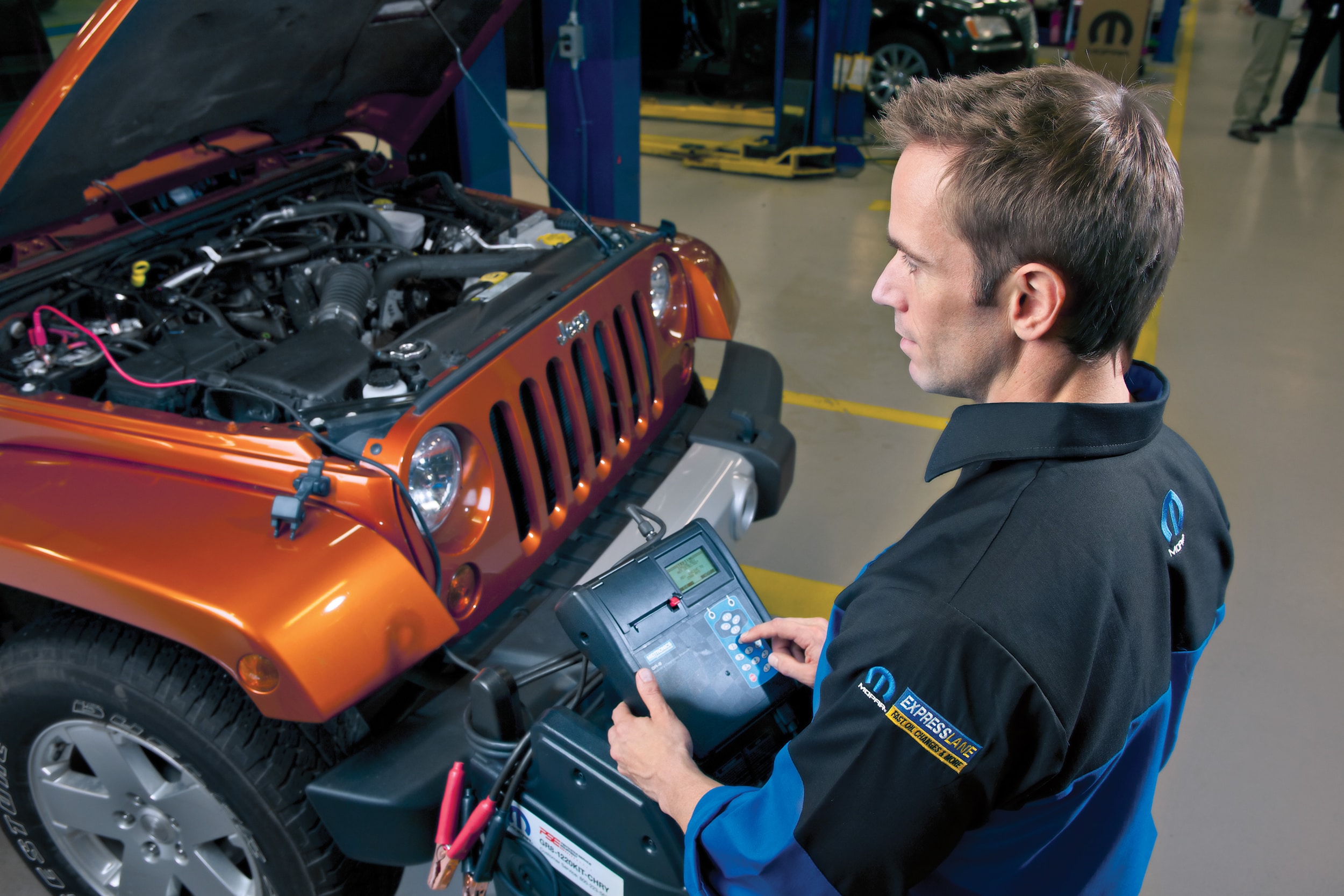 MOPAR Battery Service and Diagnostics