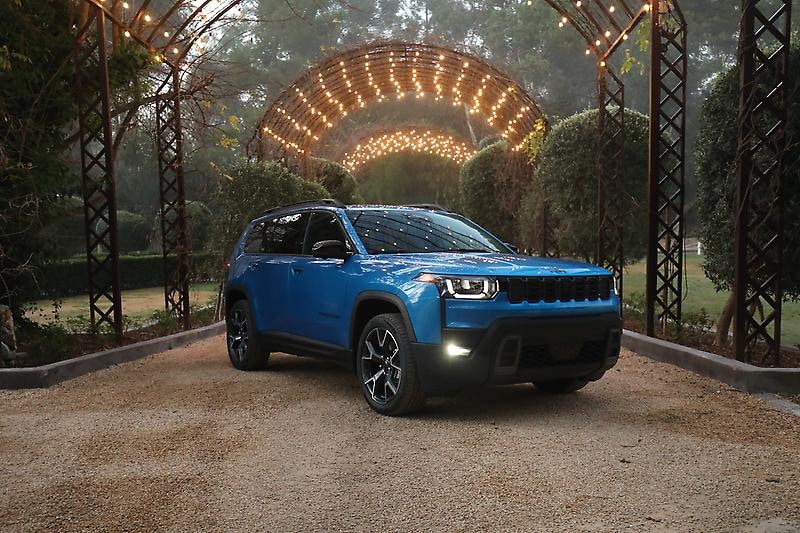 New Jeep Cherokee SUVs for sale in Toms River NJ