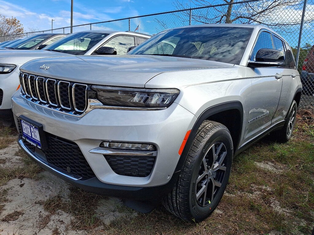 New 2025 Jeep Grand Cherokee Limited Sport Utility