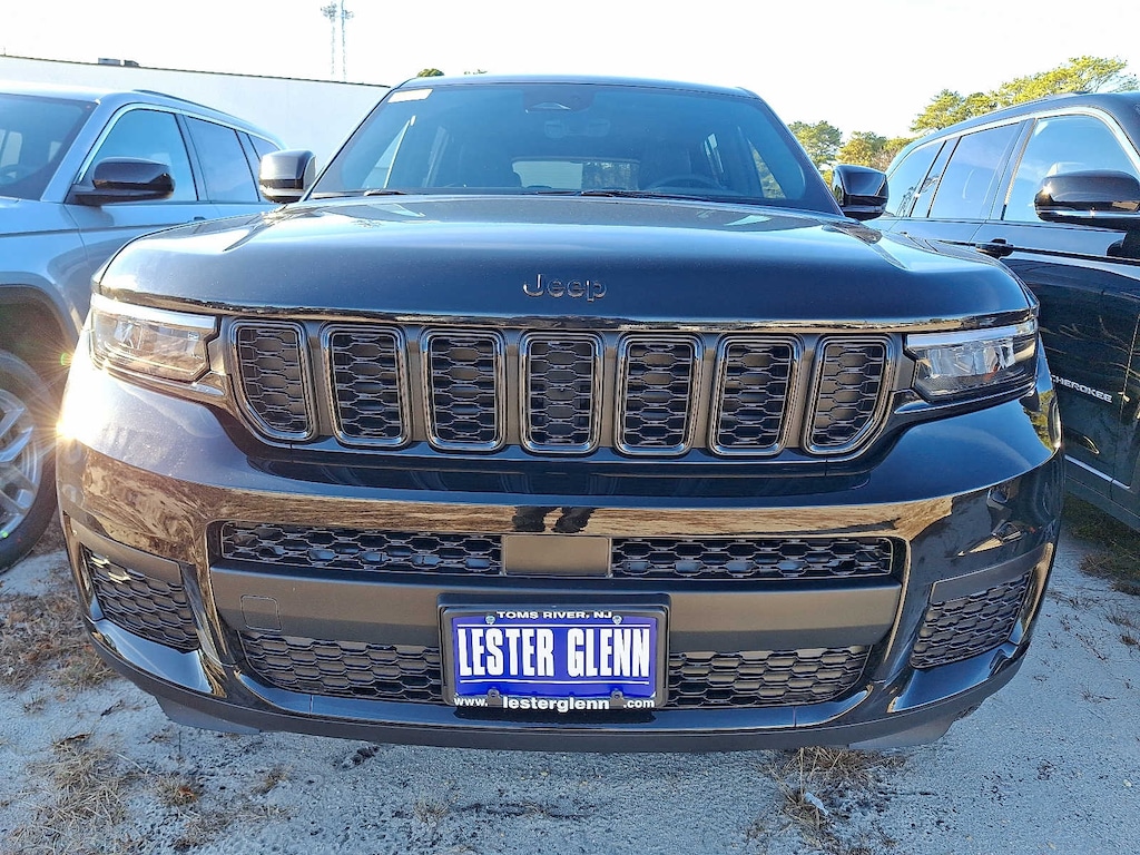 New 2025 Jeep Grand Cherokee L Altitude X Sport Utility