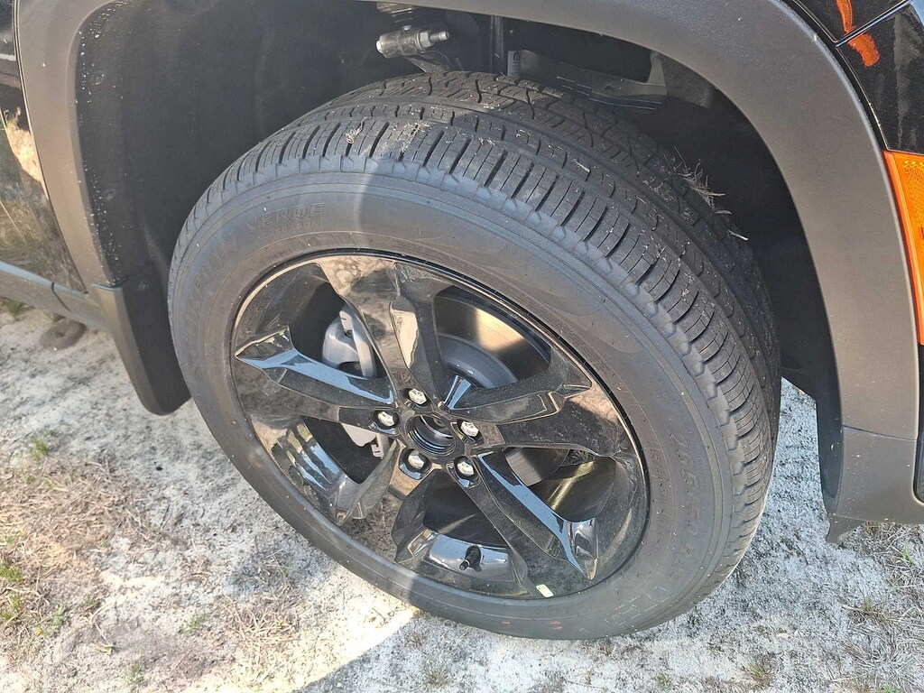 New 2026 Jeep Grand Cherokee Limited Sport Utility