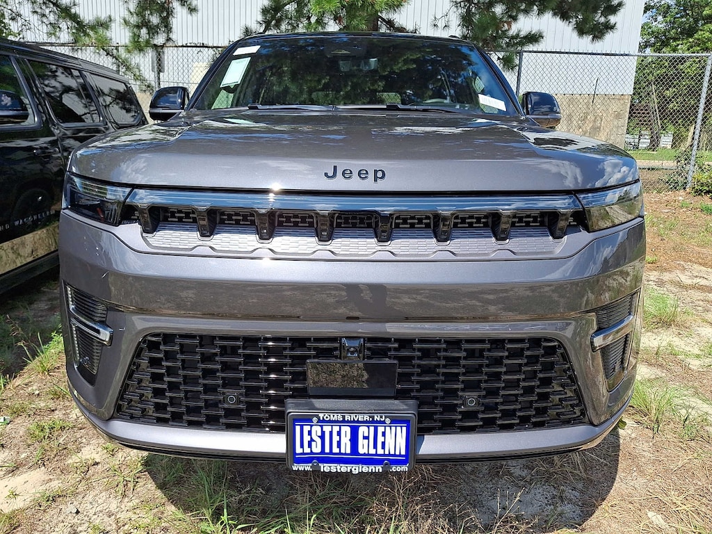 New 2026 Jeep Grand Wagoneer Summit Obsidian Sport Utility
