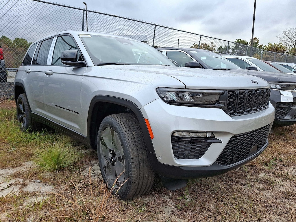 New 2025 Jeep Grand Cherokee Limited Sport Utility