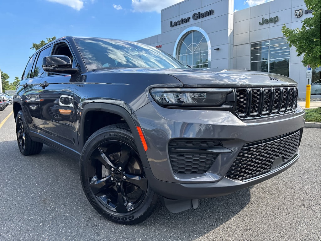 Certified 2023 Jeep Grand Cherokee Altitude SUV
