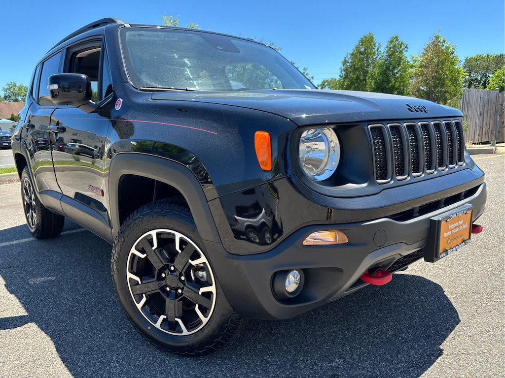 Used 2023 Jeep Renegade Trailhawk SUV