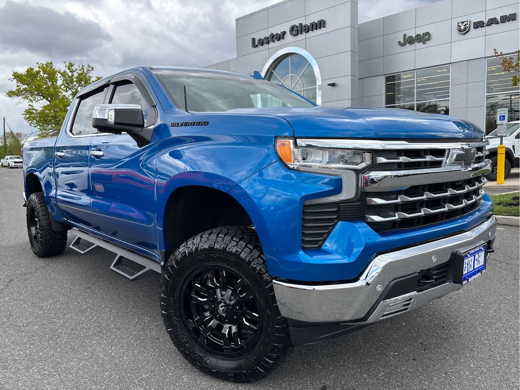 Used 2024 Chevrolet Silverado 1500 LTZ Truck Crew Cab