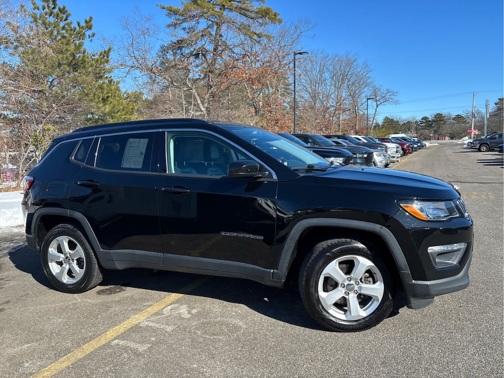 Used 2018 Jeep Compass Latitude SUV