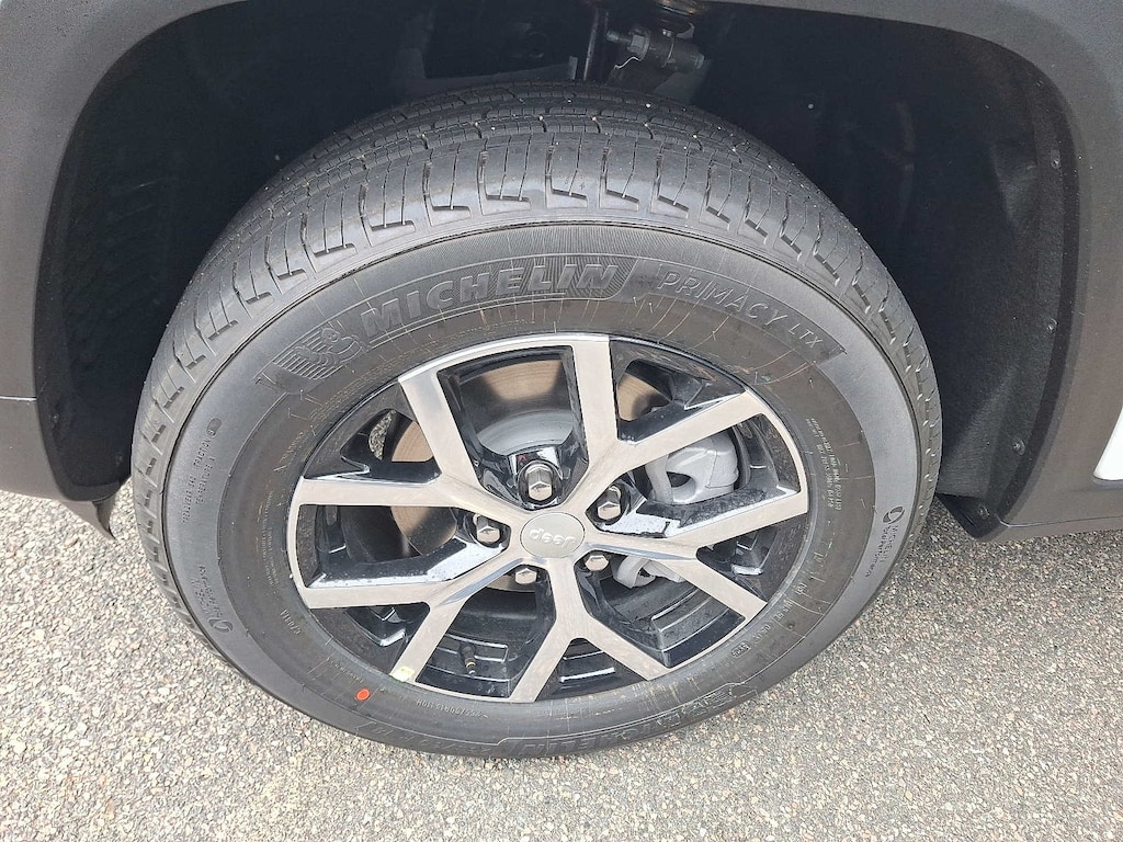 New 2025 Jeep Grand Cherokee Limited Sport Utility