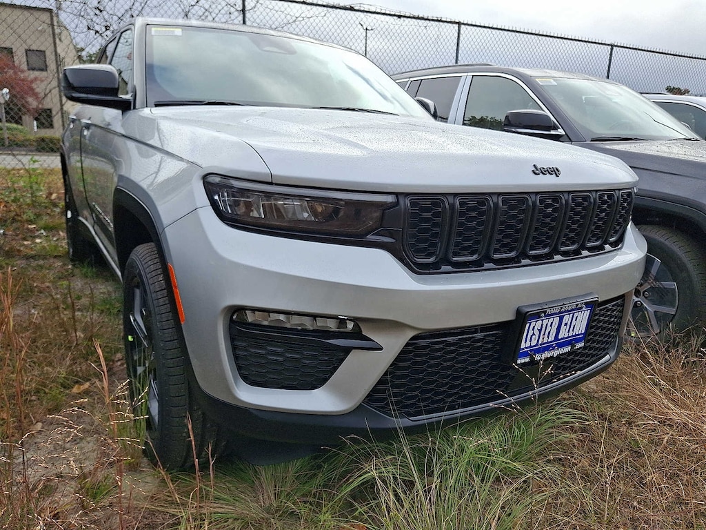 New 2025 Jeep Grand Cherokee Limited Sport Utility