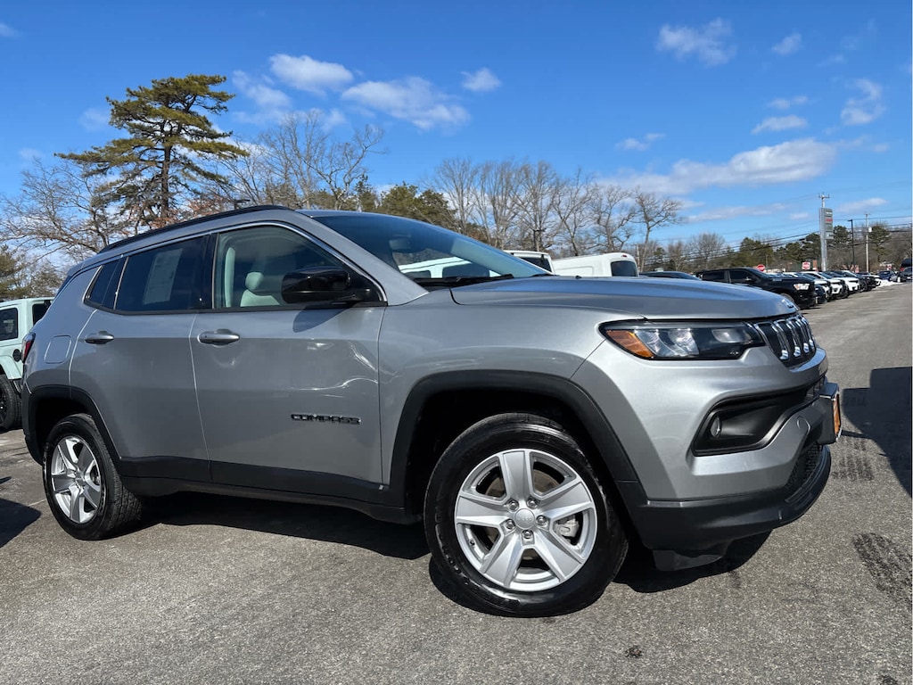 Certified 2022 Jeep Compass Latitude SUV