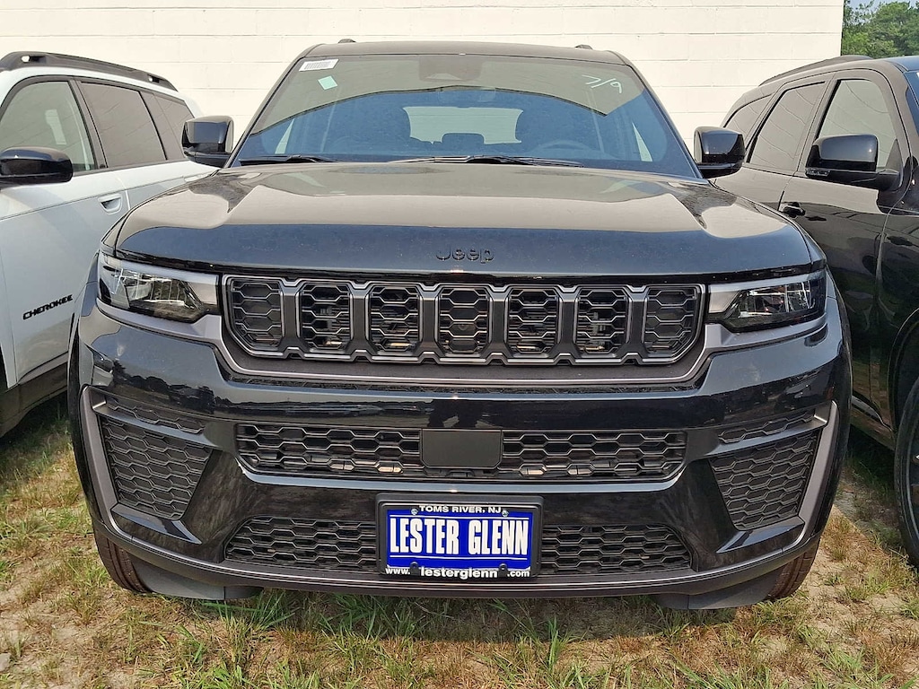 New 2026 Jeep Grand Cherokee L Laredo Altitude Sport Utility