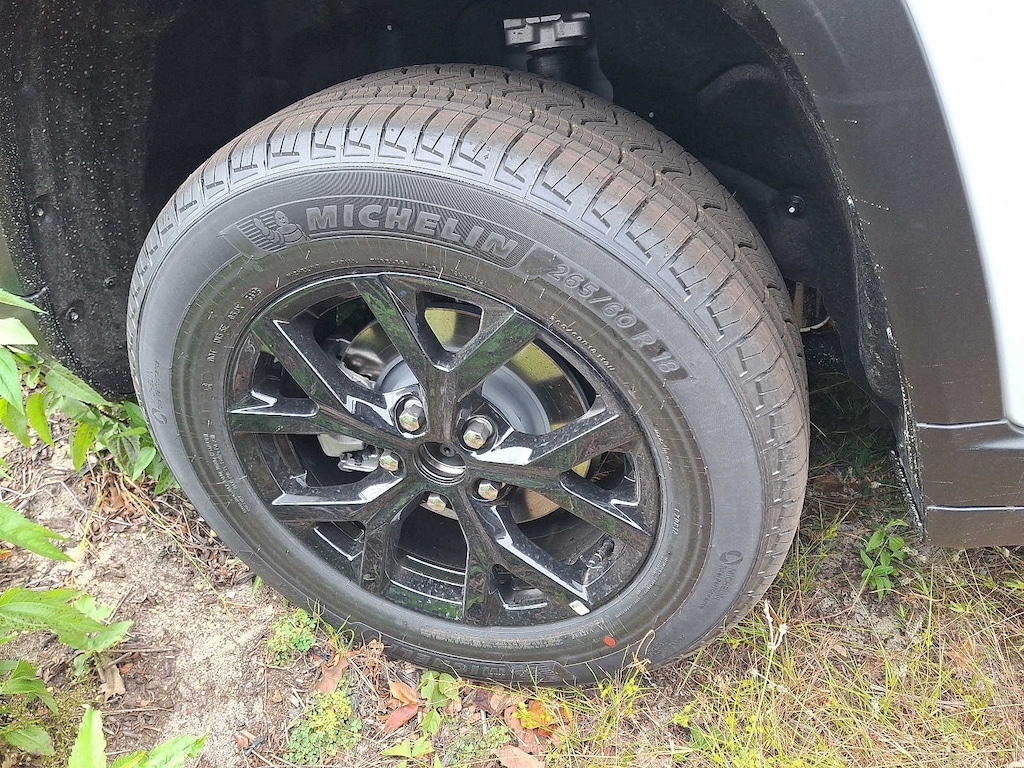 New 2025 Jeep Grand Cherokee Altitude X Sport Utility