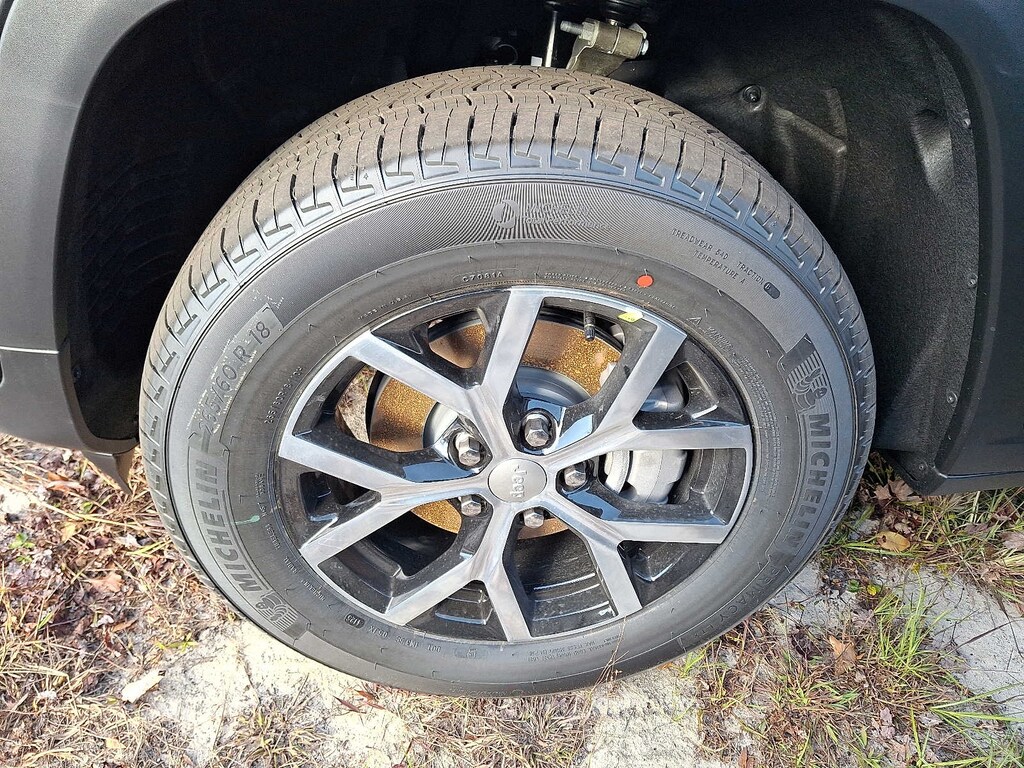 New 2025 Jeep Grand Cherokee Limited Sport Utility