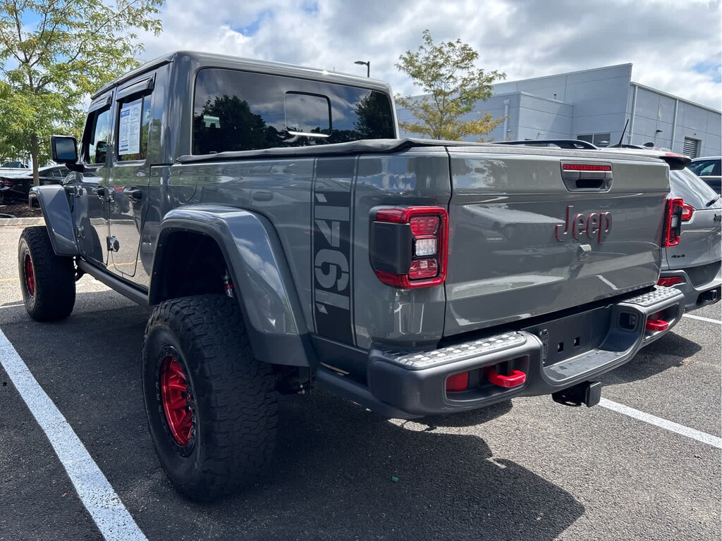 Used 2022 Jeep Gladiator Rubicon Truck Crew Cab