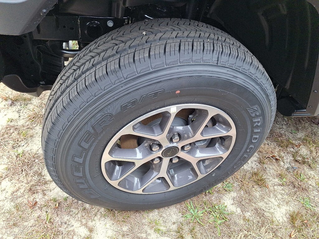 New 2026 Jeep Gladiator Sport S Pickup