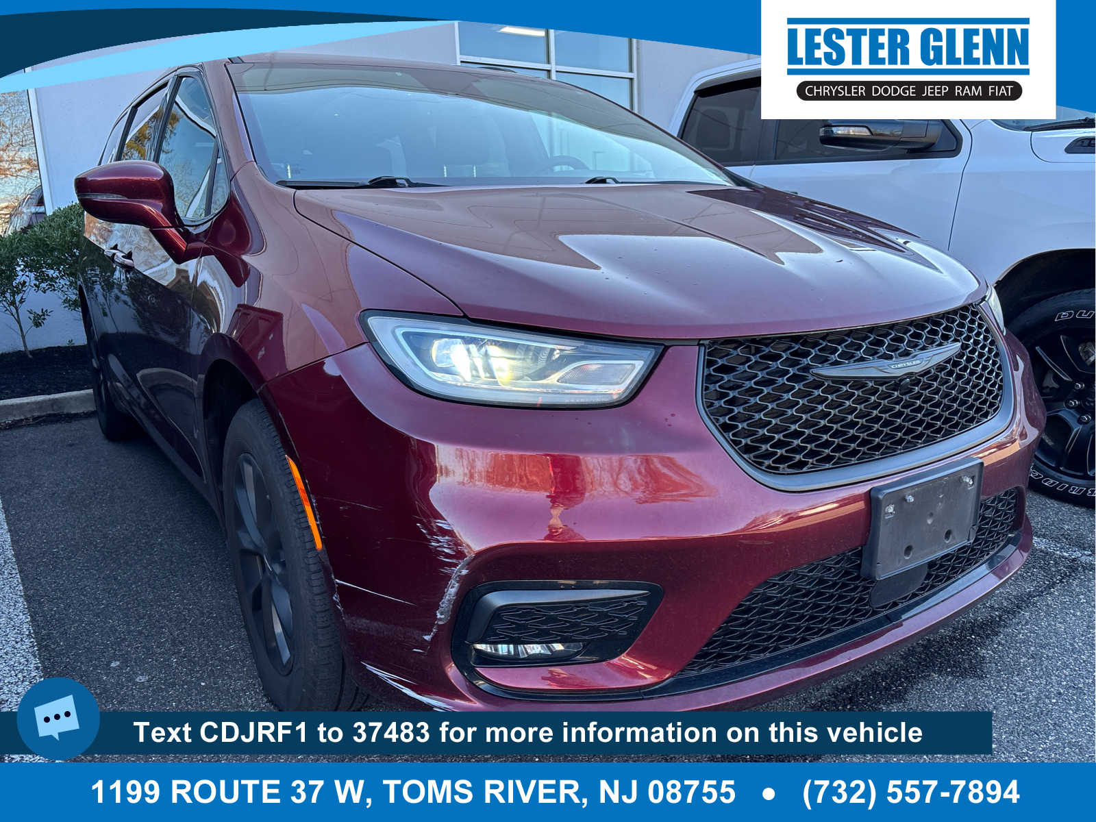2021 Chrysler Pacifica Touring L's photo