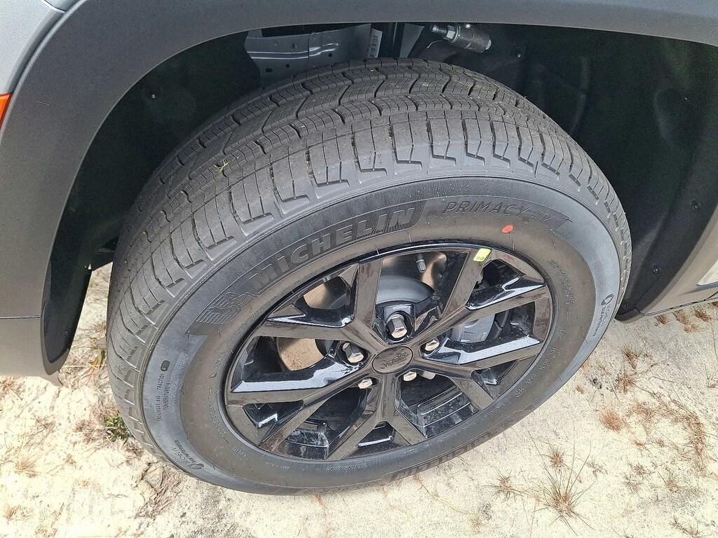 New 2025 Jeep Grand Cherokee Altitude X Sport Utility