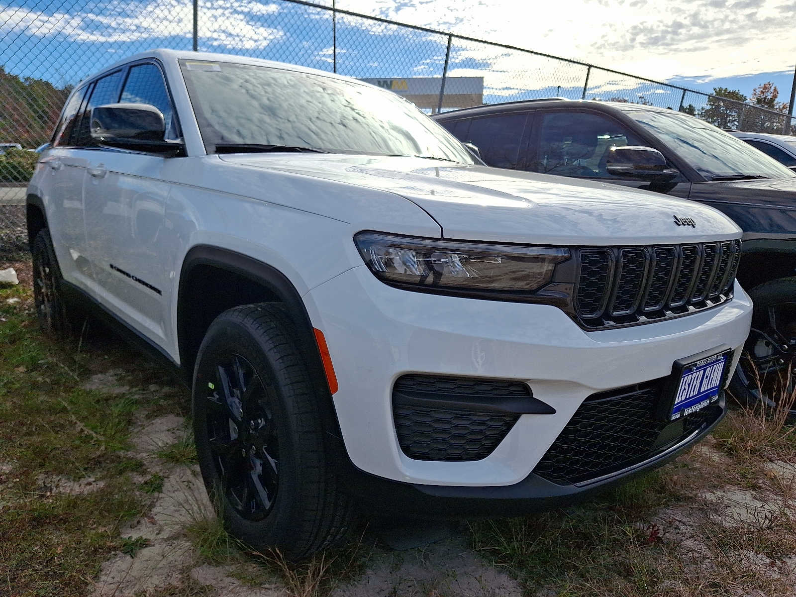 2025 Jeep Grand Cherokee Altitude's photo