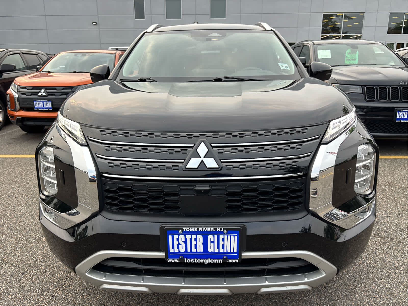 2022 Mitsubishi Outlander SEL photo 4