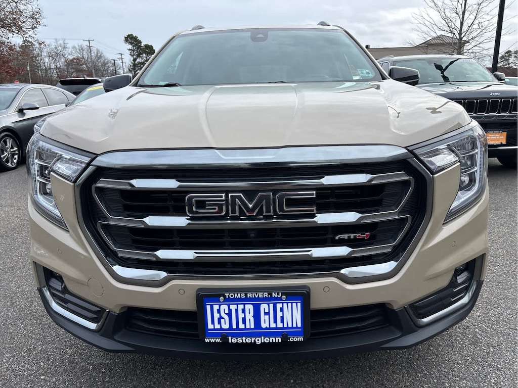 Used 2023 GMC Terrain AT4 SUV