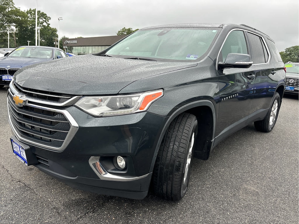 Used 2020 Chevrolet Traverse LT Cloth w/1LT SUV