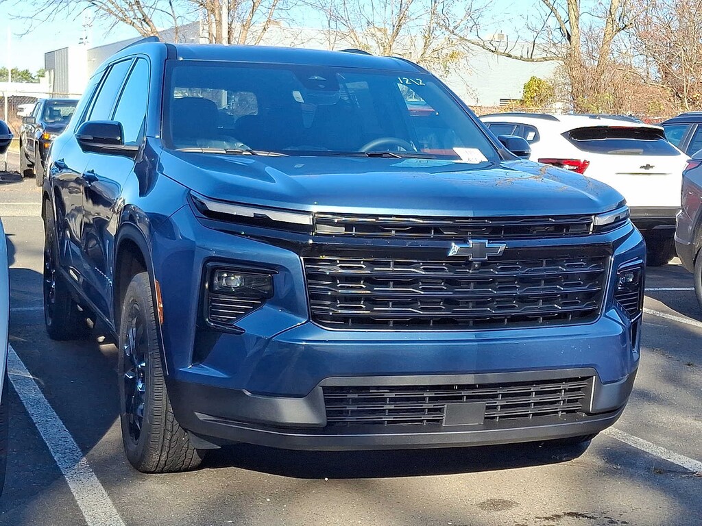 New 2026 Chevrolet Traverse LT SUV